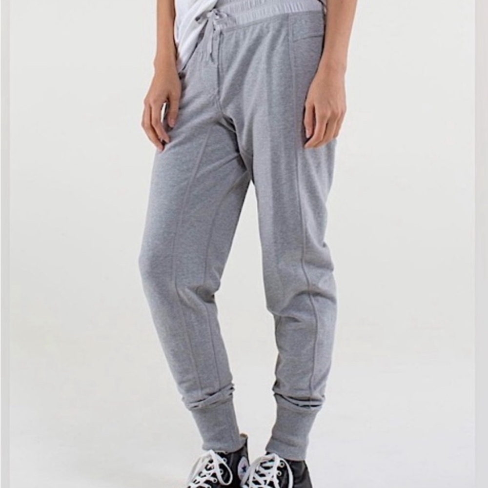 Lululemon Happy Yin Year Sweatpants